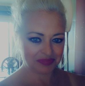 Meet your Posher, Tanya